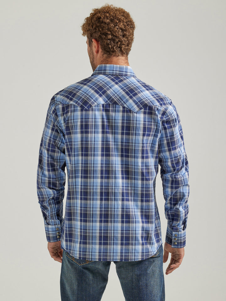Wrangler Men's Retro Modern Fit Long Sleeve Snap Shirt