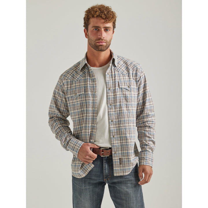 Wrangler Men's Retro Premium Modern Fit Snap Shirt