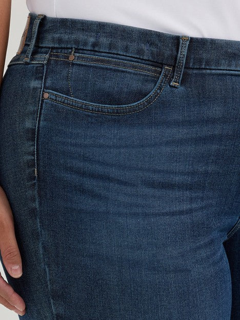 Wrangler Women's Bespoke Lacey High Rise Boot Cut Jean