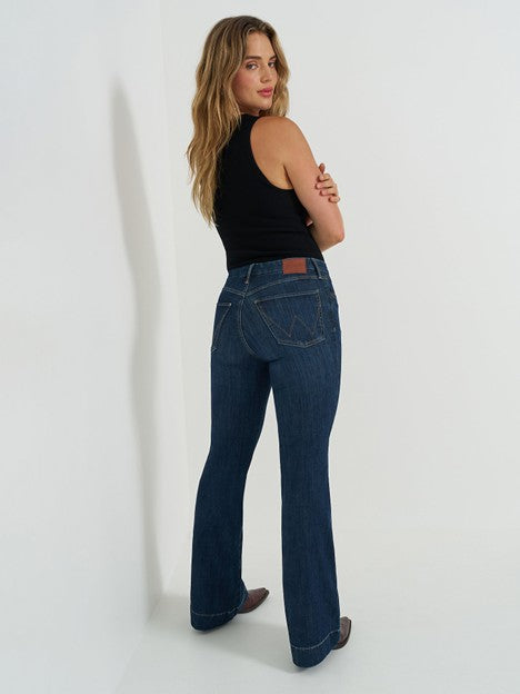 Wrangler Women's Bespoke Alexandria High Rise Trouser Jean