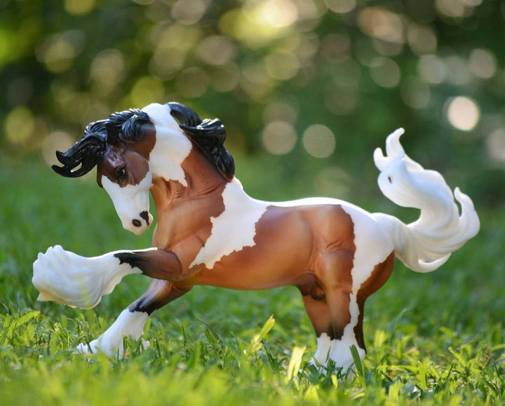 Breyer Horse Gypsy Vanner