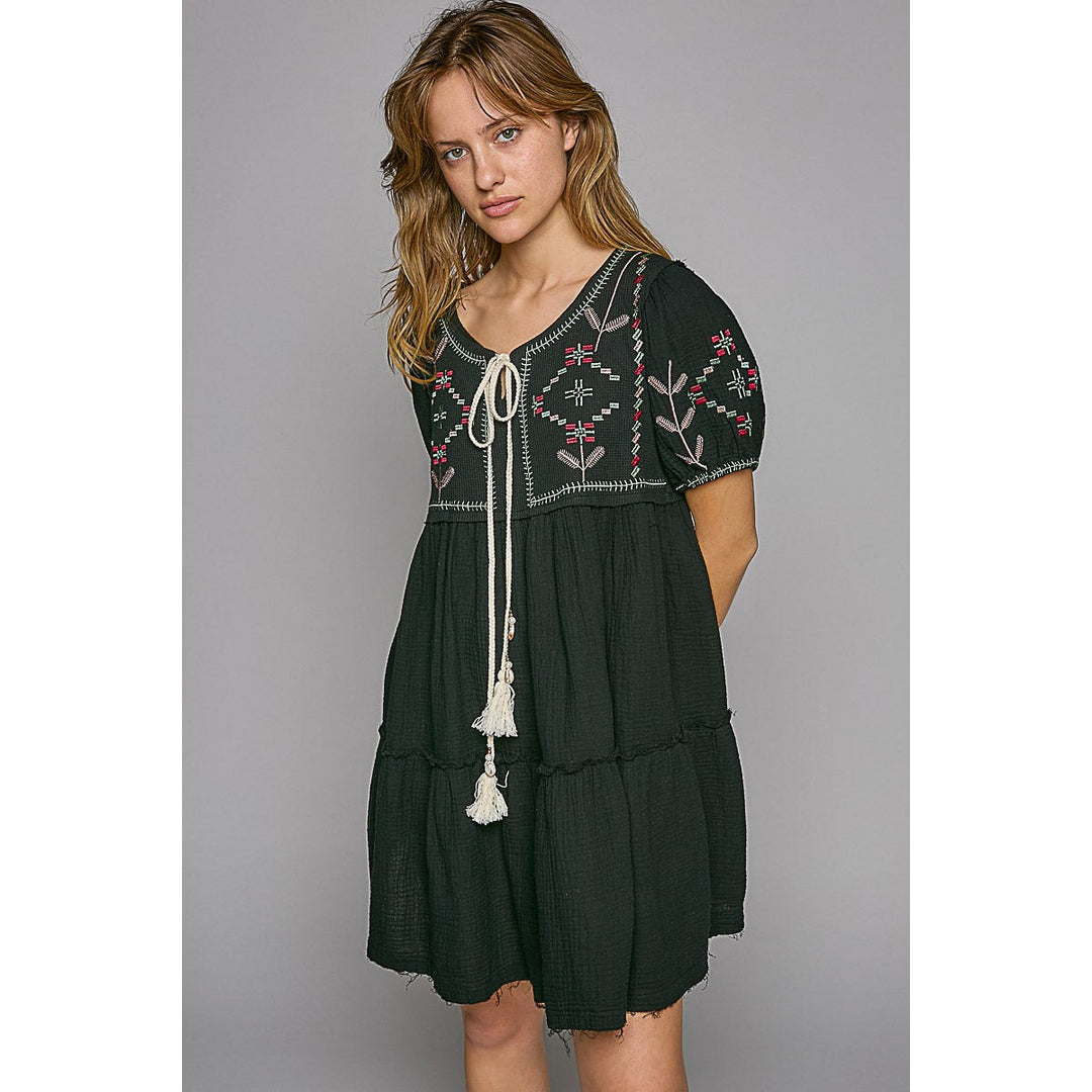 POL Women's Black Embroidered Mini Dress Medium POL Women's Black Embroidered Mini Dress Medium