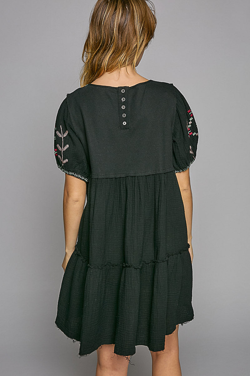 POL Women's Black Embroidered Mini Dress Medium POL Women's Black Embroidered Mini Dress Medium