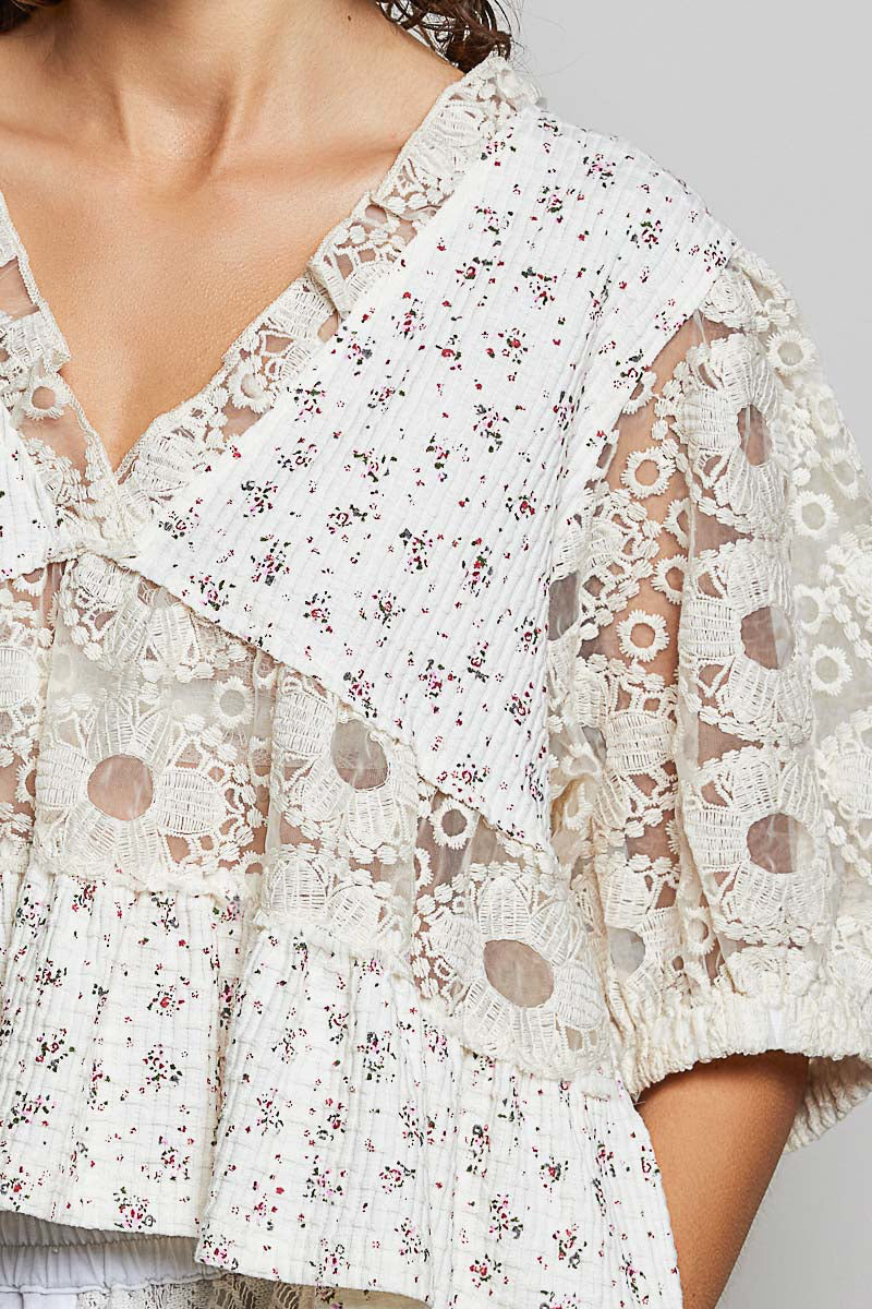 POL Women's Cream Soft Floral and Lace V-Neck Top - West 20 Saddle Co.