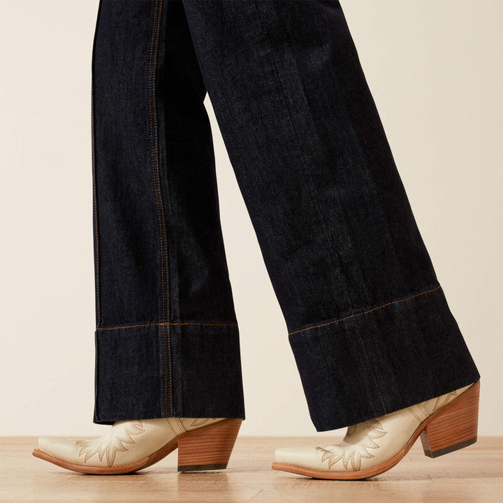 Ariat Women's Rinse Ultra High Rise Tomboy Western Utility Jean