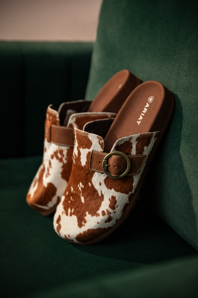 Ariat Women's Cow Hair-on Country Mule Shoe