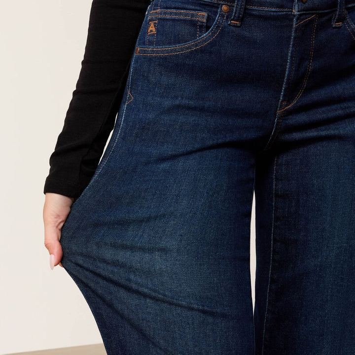 Ariat Women's Hayward Perfect Rise Revel Vilma Ultra Stretch Trouser Jean