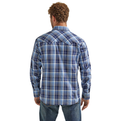Wrangler Men's Retro Modern Fit Long Sleeve Snap Shirt