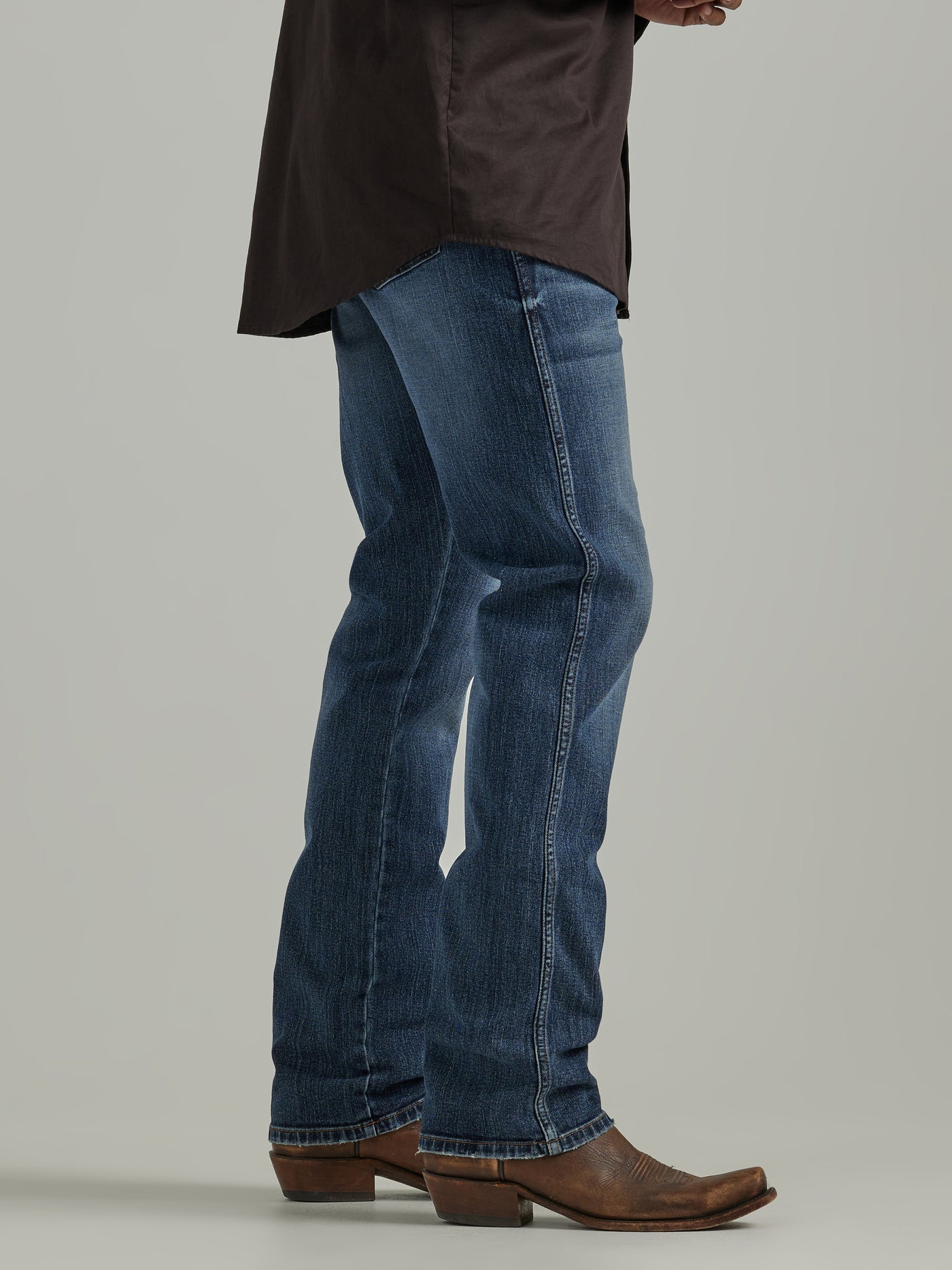 Wrangler Men's Retro Gaffrey Slim Straight Jean