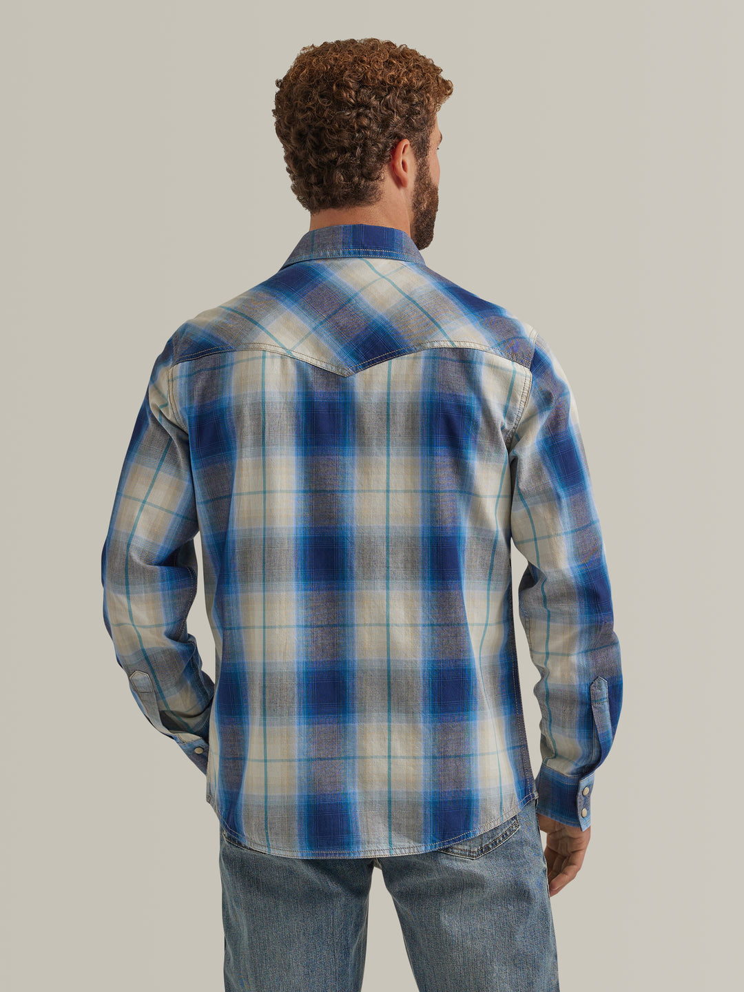Wrangler Men's Beigey Blue Plaid Western Snap Shirt