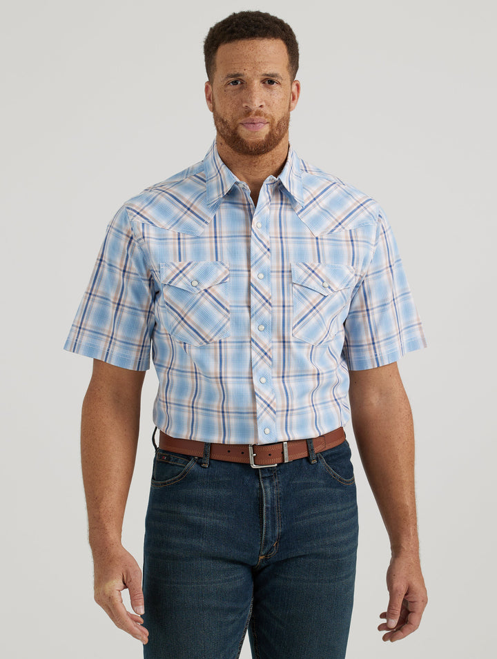 Wrangler Men's Orange Sea Plaid 20X Competition Short Sleeve Western Snap Shirt