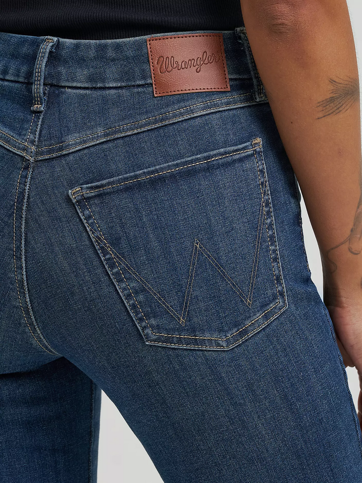 Wrangler Women's Lacey Bespoke High Rise Bootcut Jean