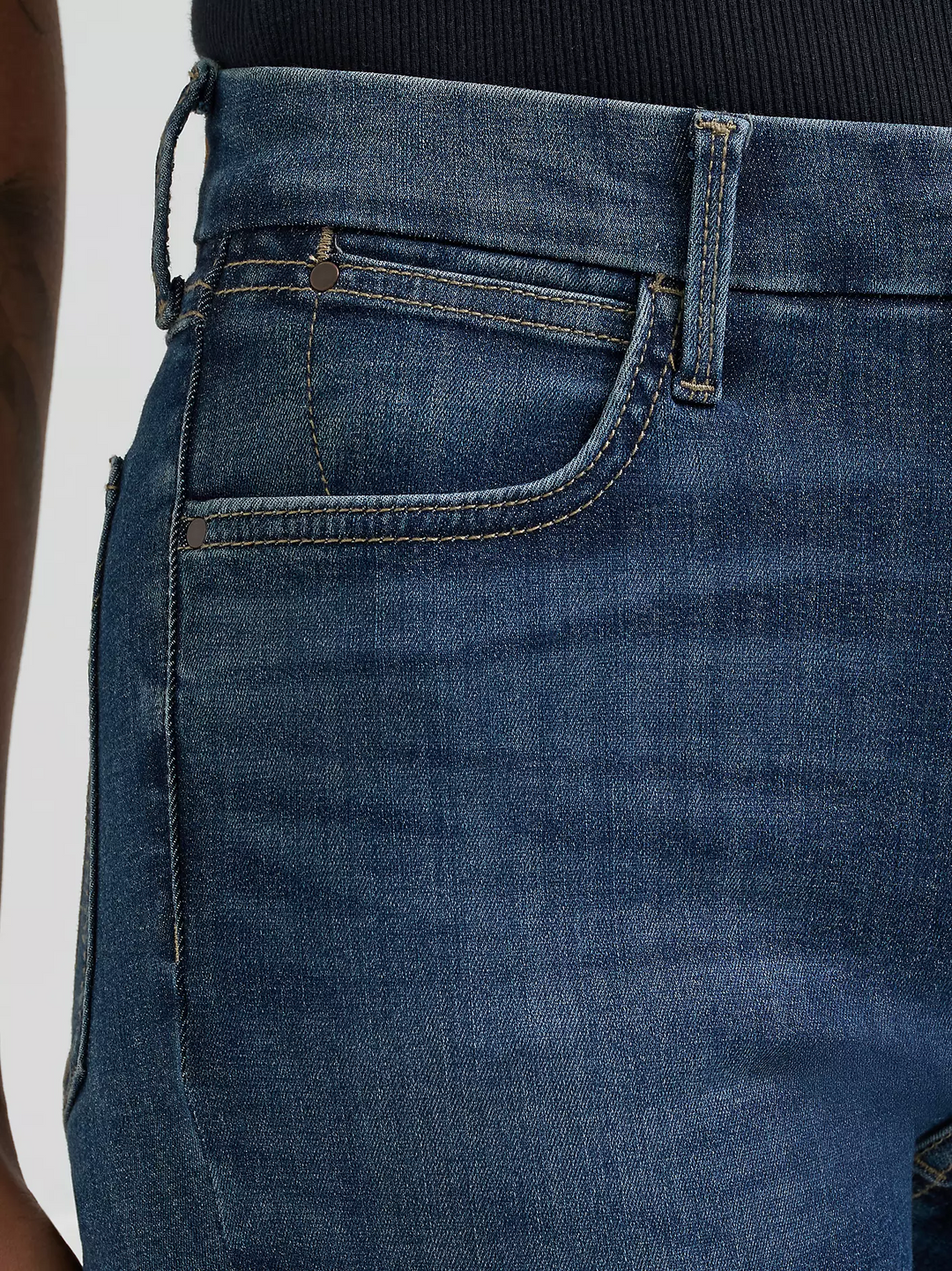 Wrangler Women's Lacey Bespoke High Rise Bootcut Jean