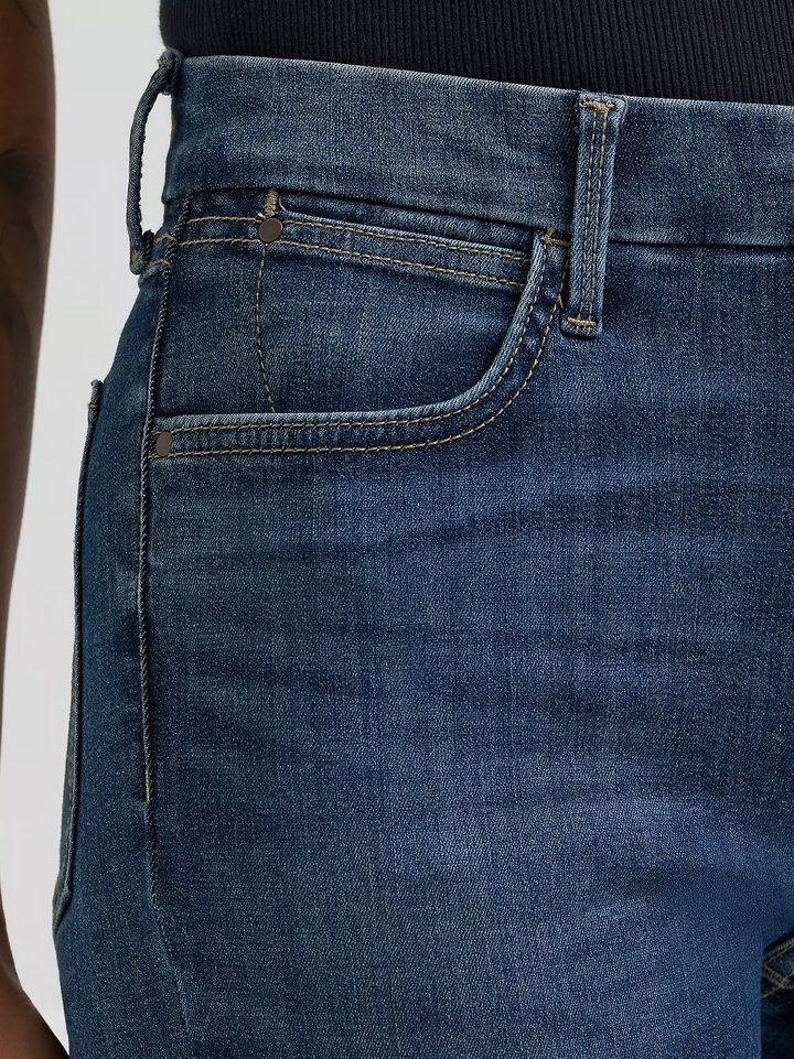 Wrangler Women's Lacey Bespoke High Rise Bootcut Jean