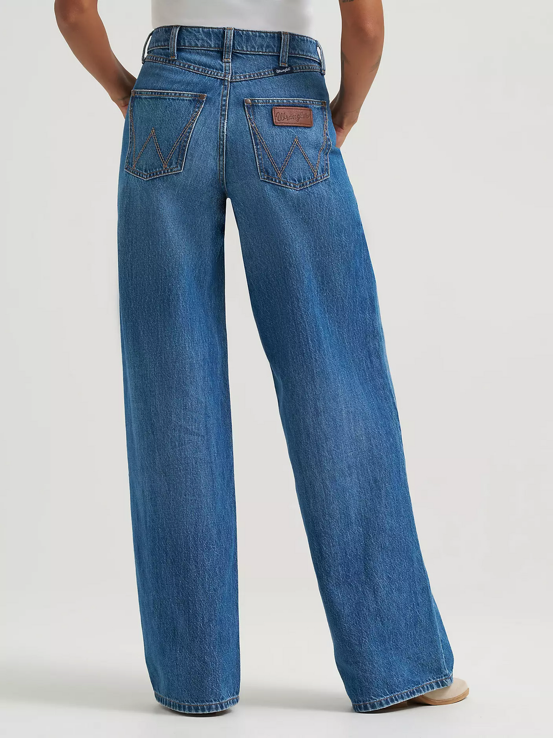 Wrangler Women's Yvette Retro Bailey High Rise Wide Leg Jean