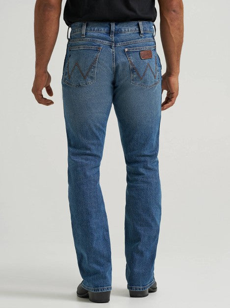 Wrangler Men's Harris Retro Slim Fit Bootcut Jean