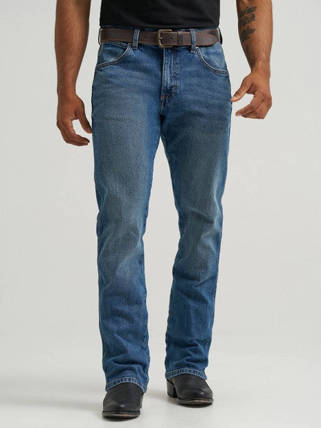 Wrangler Men's Harris Retro Slim Fit Bootcut Jean
