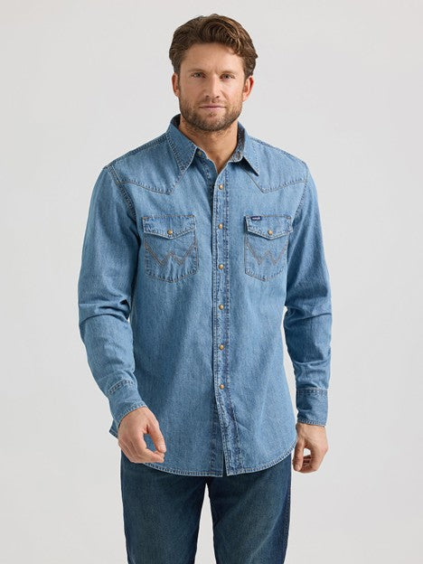 Wrangler Men's Light Wash Denim Western Snap Shirt