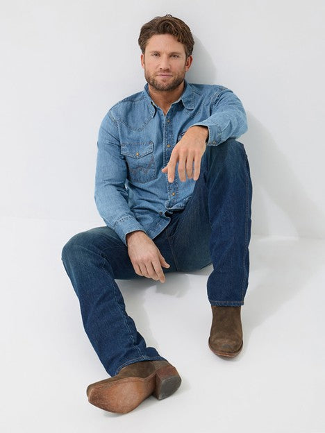 Wrangler Men's Light Wash Denim Western Snap Shirt