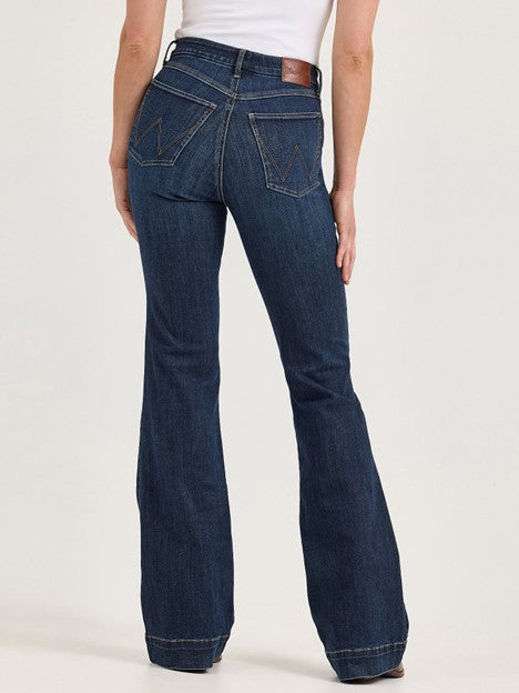 Wrangler Women's Bespoke Alexandria High Rise Trouser Jean