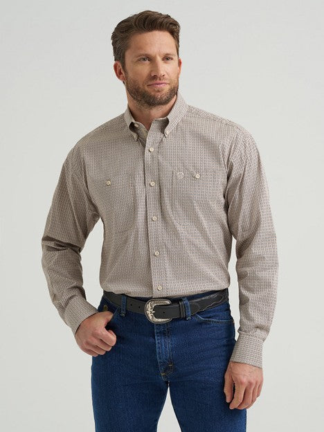 Wrangler Men's Nouveau Brown George Strait Two Pocket Button Down Shirt