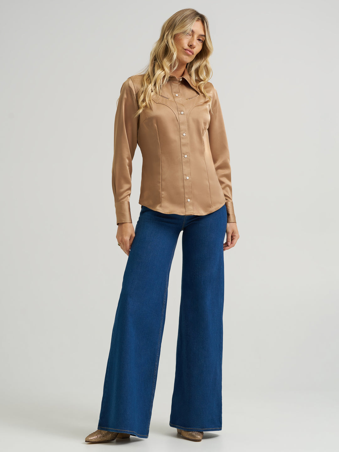 Wrangler Women's Gold Satin Lainey Wilson Shirt