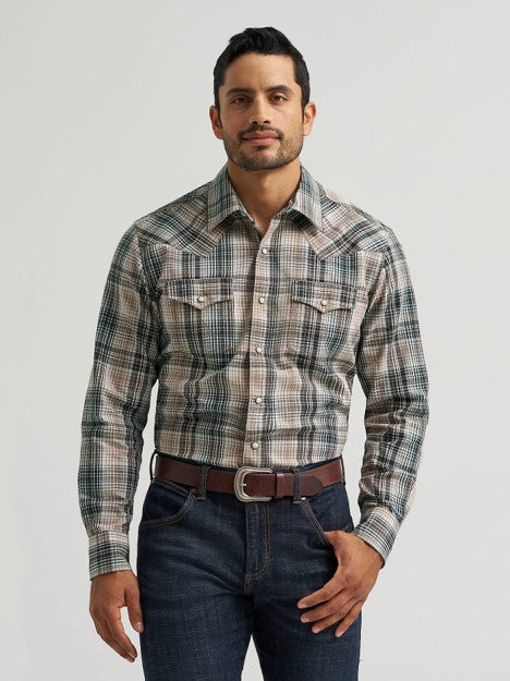 Wrangler Men's Chocolate Spruce Retro Western Plaid Snap Shirt