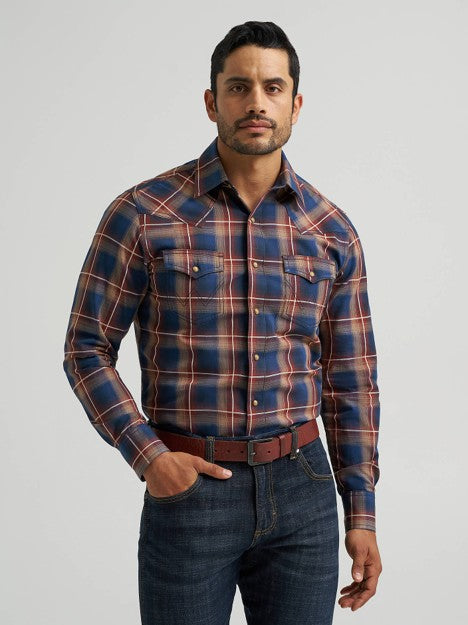Wrangler men's blue Sunset Retro Plaid Western Snap shirt with classic plaid pattern and snap closures