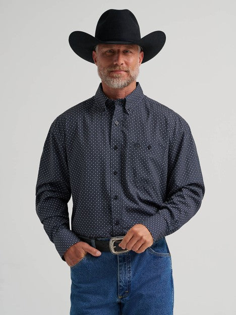 Wrangler Men's Black Diamond George Straight Performance Button Down Shirt