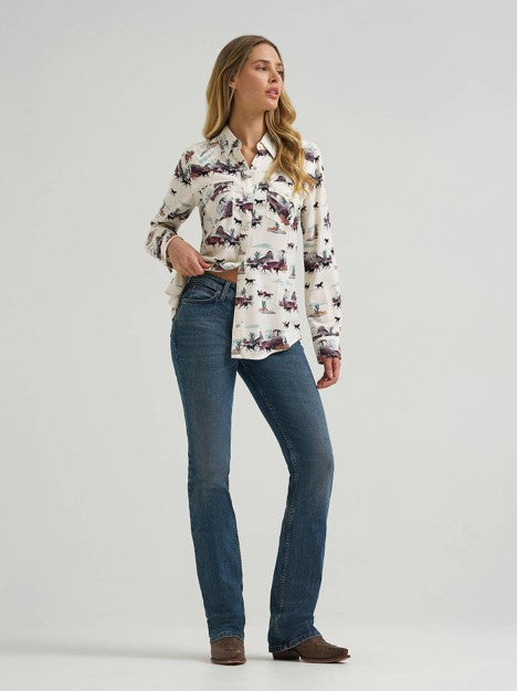 Wrangler Women's White Bold Bucking Cowboy Sierra Snap Shirt