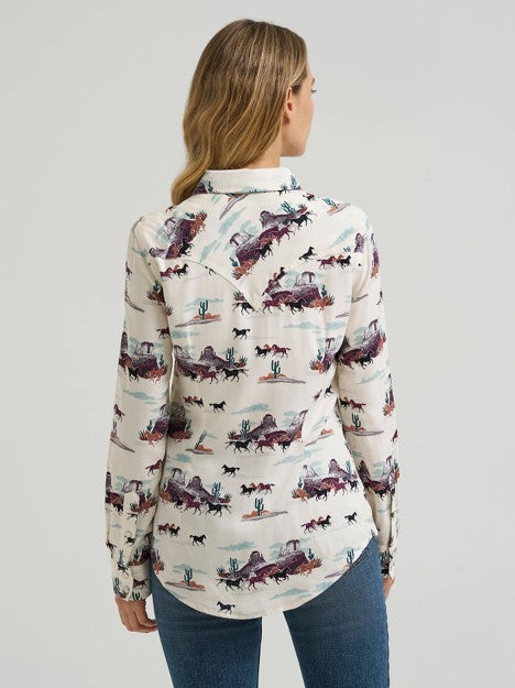 Wrangler Women's White Bold Bucking Cowboy Sierra Snap Shirt