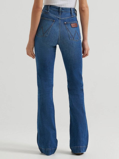 Wrangler Women's Georgina Retro High Rise Bailey Trouser Jean
