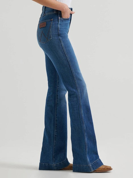 Wrangler Women's Georgina Retro High Rise Bailey Trouser Jean