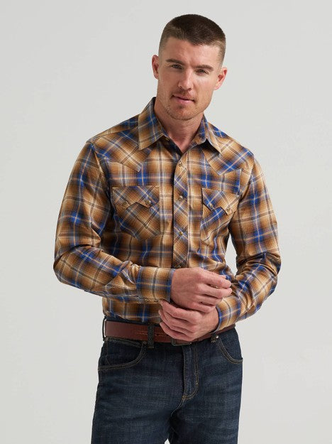 Wrangler Men's Caramel Retro Sawtooth Pocket Western Snap Shirt