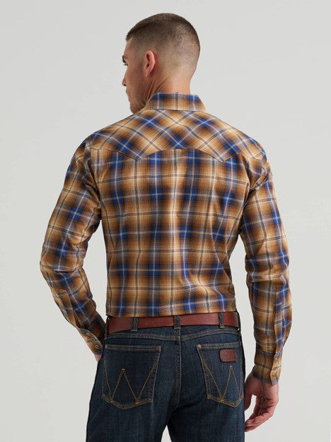Wrangler Men's Caramel Retro Sawtooth Pocket Western Snap Shirt