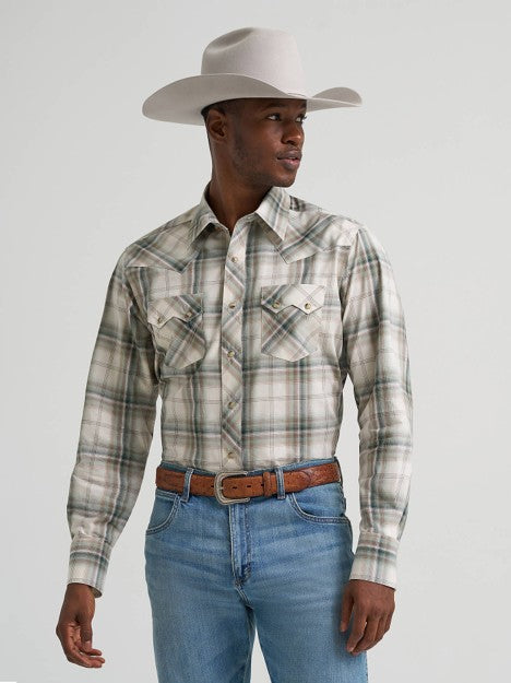 Wrangler Men's Olive Toast Retro Sawtooth Pocket Western Snap Shirt