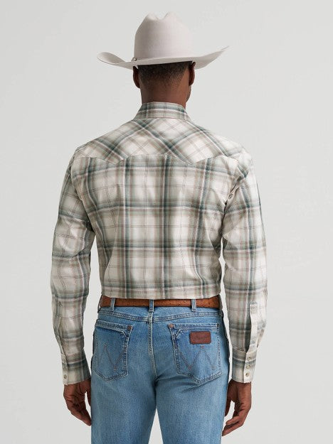 Wrangler Men's Olive Toast Retro Sawtooth Pocket Western Snap Shirt