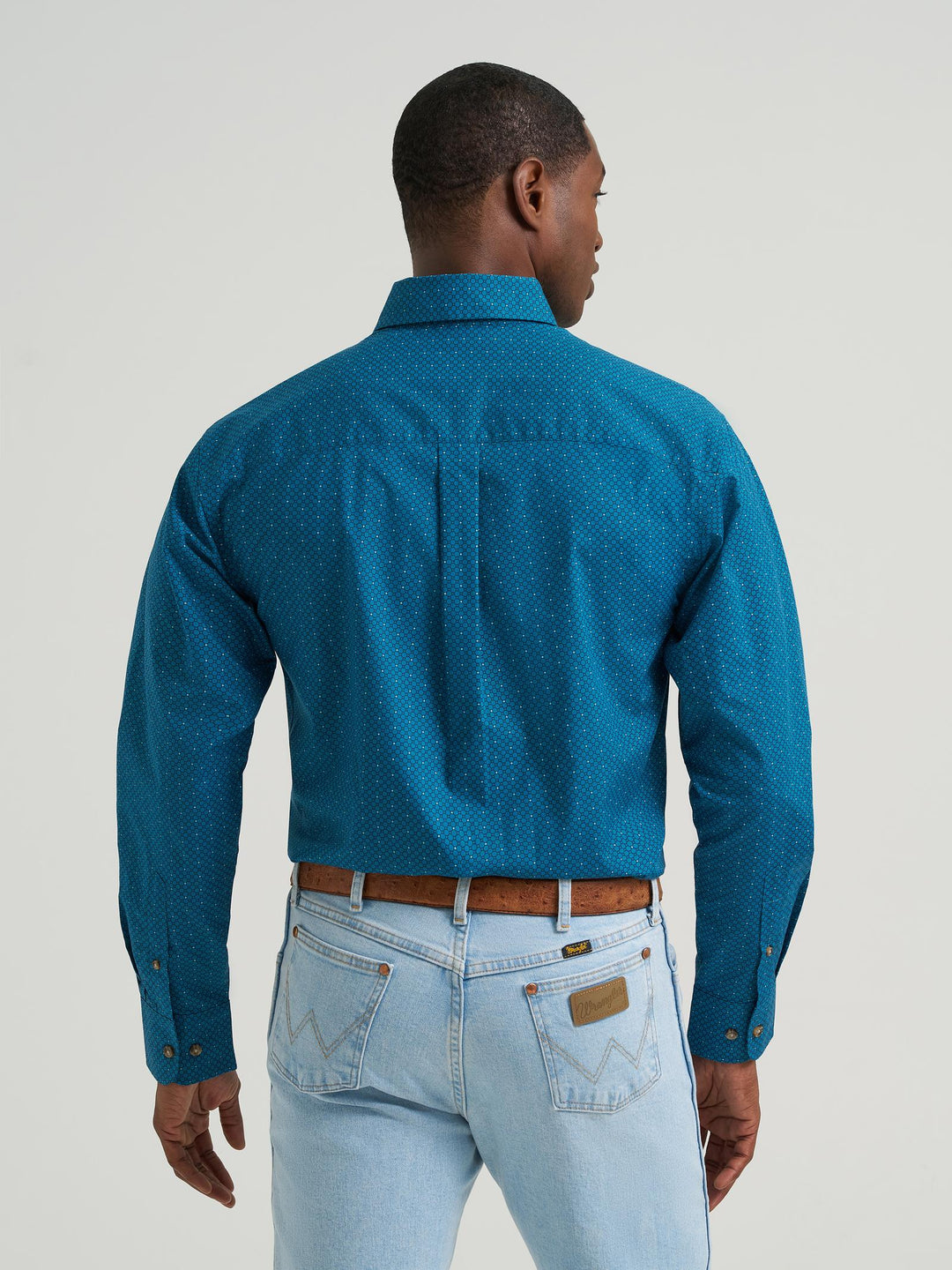 Wrangler Men's Teal Print Classic Relaxed Fit Western Shirt