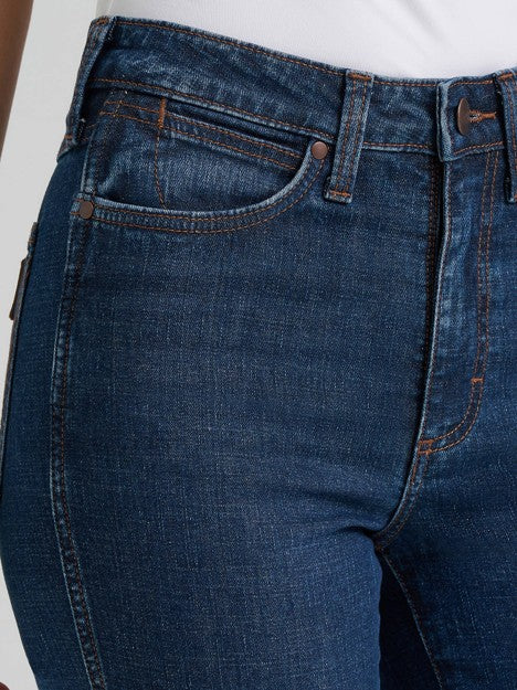 Wrangler Women's Jolie Retro high-rise Bailey bootcut jeans in denim, front view