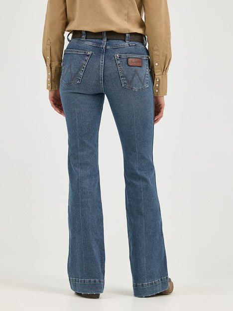 Wrangler Women's Shelby Retro Bailey High Rise Trouser Jean