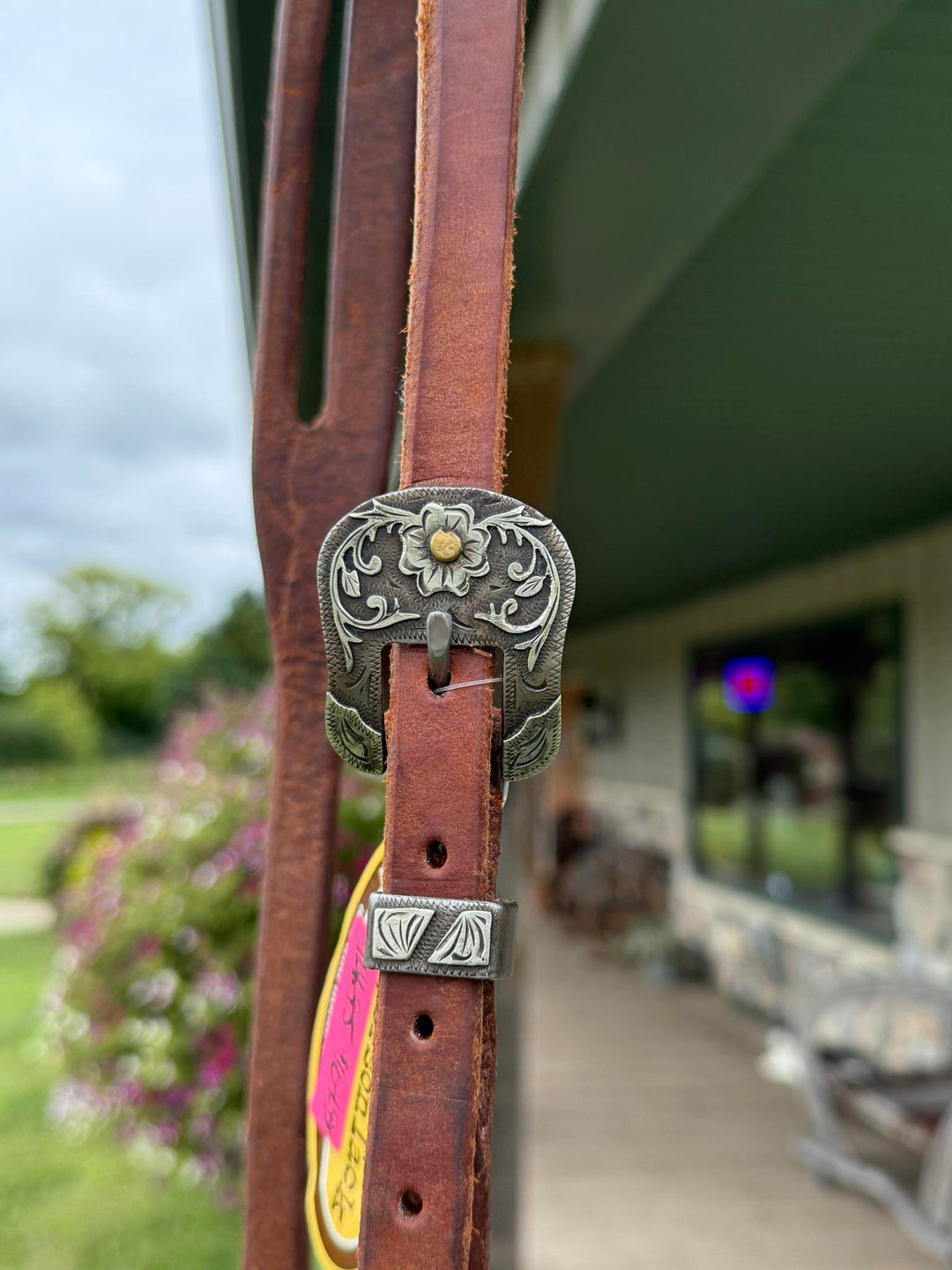 Cowperson Tack 5/8 Inch Slit Ear Headstall-Floral Scroll Buckle
