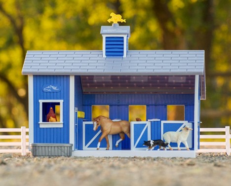 Brayer Farms Home at the Barn Playset