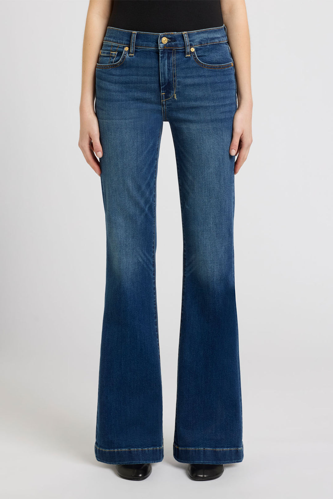 7 For All Mankind Women's Medium Melrose Dojo Jean