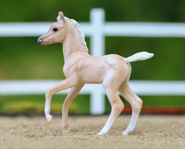 Breyer Power and Precision Warmblood Horse and Foal Set
