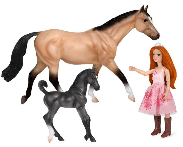 Breyer Birthday at the Barn Set