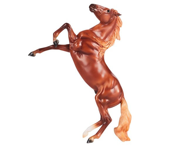 Breyer Chestnut Mustang Horse