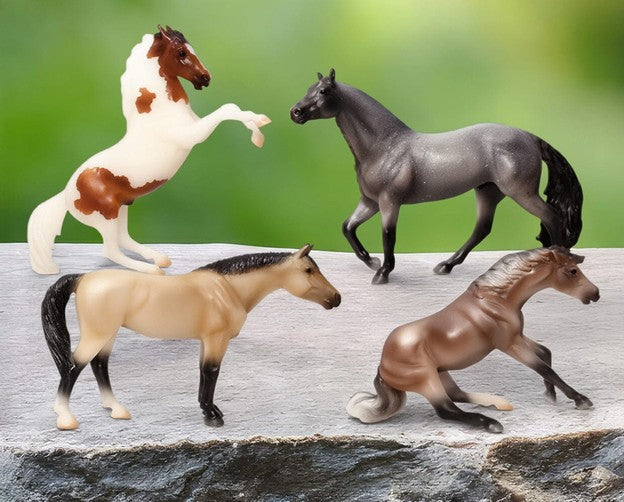 Breyer Mountain Ranch Gift Set