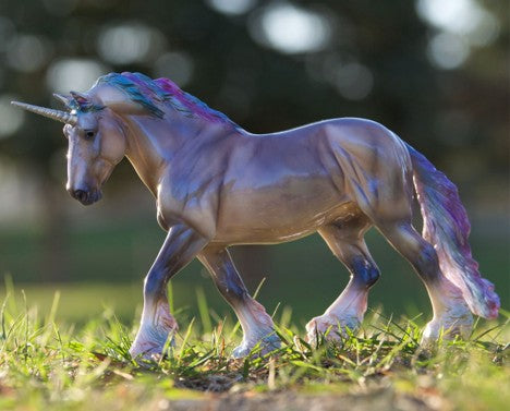 Breyer Unicorn Stallion Thorin