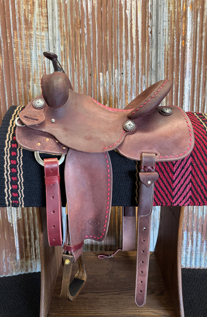 RW Bowman Cranberry Buckstitch Ostrich Barrel Saddle