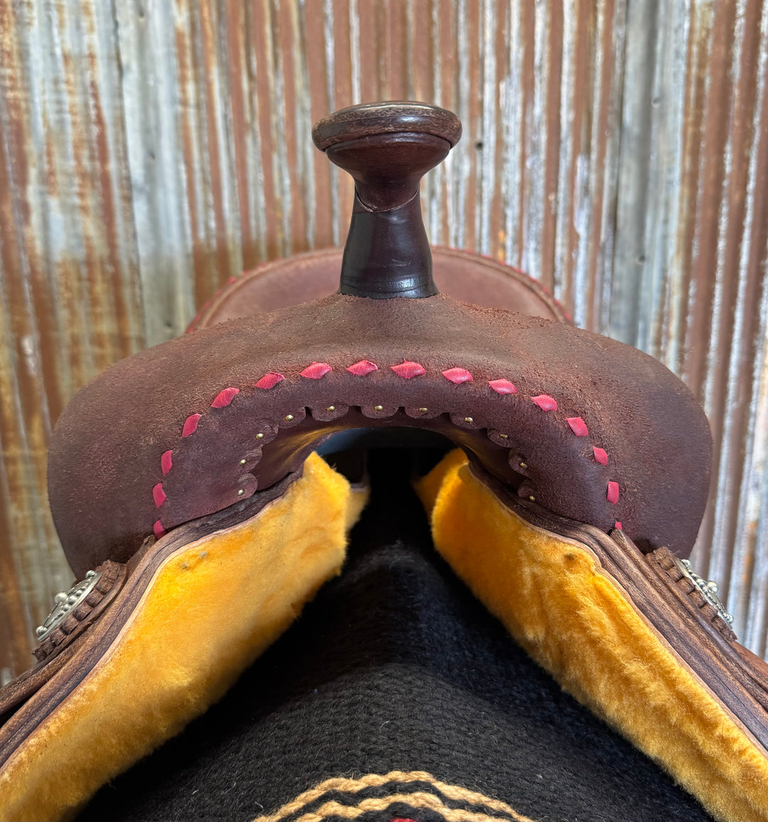 RW Bowman Cranberry Buckstitch Ostrich Barrel Saddle